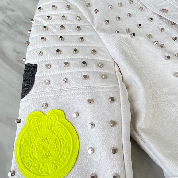 EYES ON ME Faux Leather Jacket in White M L XL - Picture 8 of 8